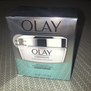 Olay Luminous Tone Perfecting Cream